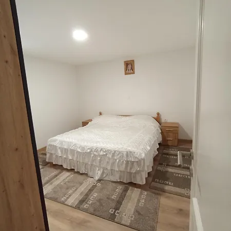 Kuca Za Odmor Janja Feriehus *