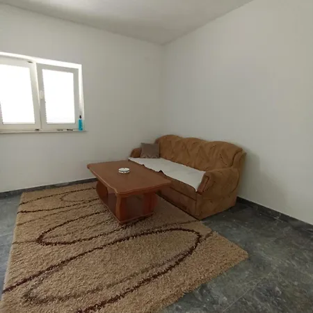 Feriehus Kuca Za Odmor Janja